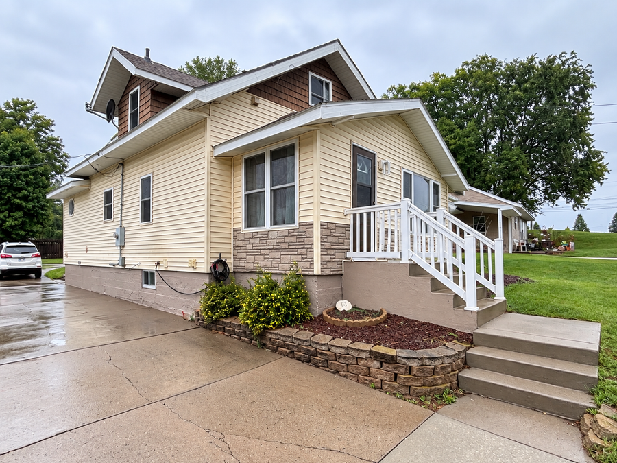 610 Gillis Avenue N, Browerville, MN 56438 - #2