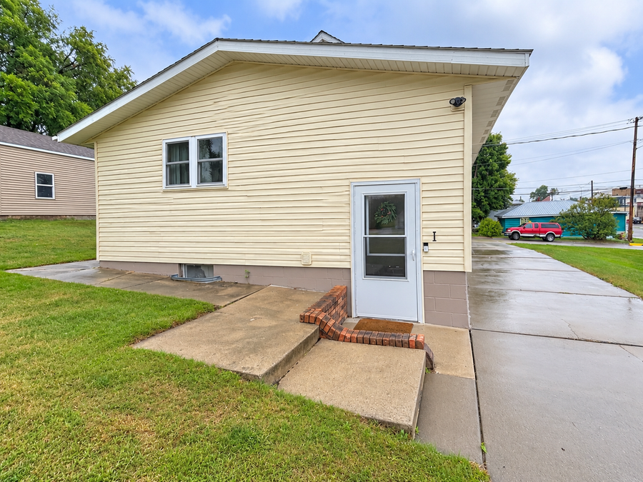 610 Gillis Avenue N, Browerville, MN 56438 - #3