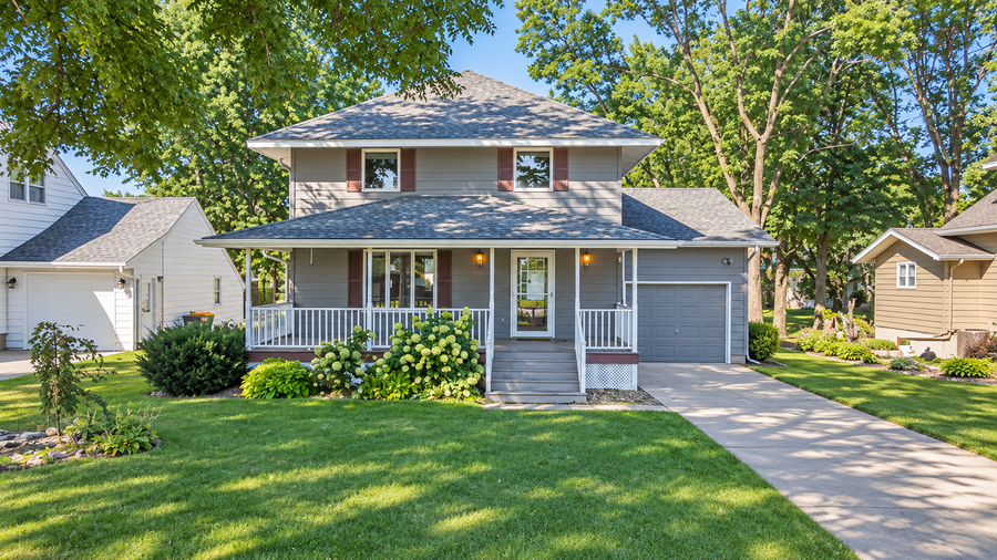 165 W 5th Street N, Cottonwood, MN 56229 - #3