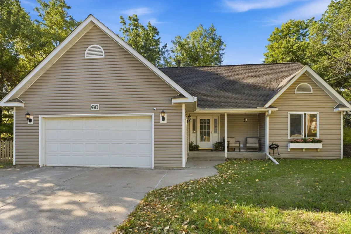 60 Imperial Drive E, Saint Paul, MN 55118 - #1