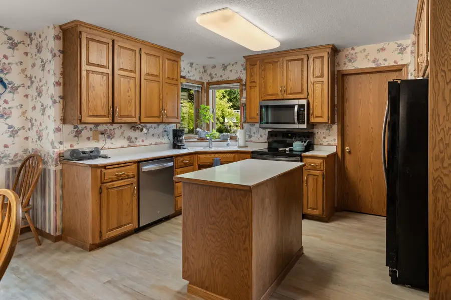 2616 39th Avenue S, Fargo, ND 58104 - #2