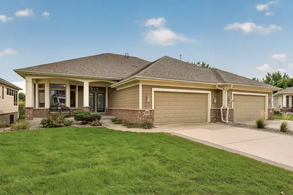 874 Diseworth Court Ne, Byron, MN 55920