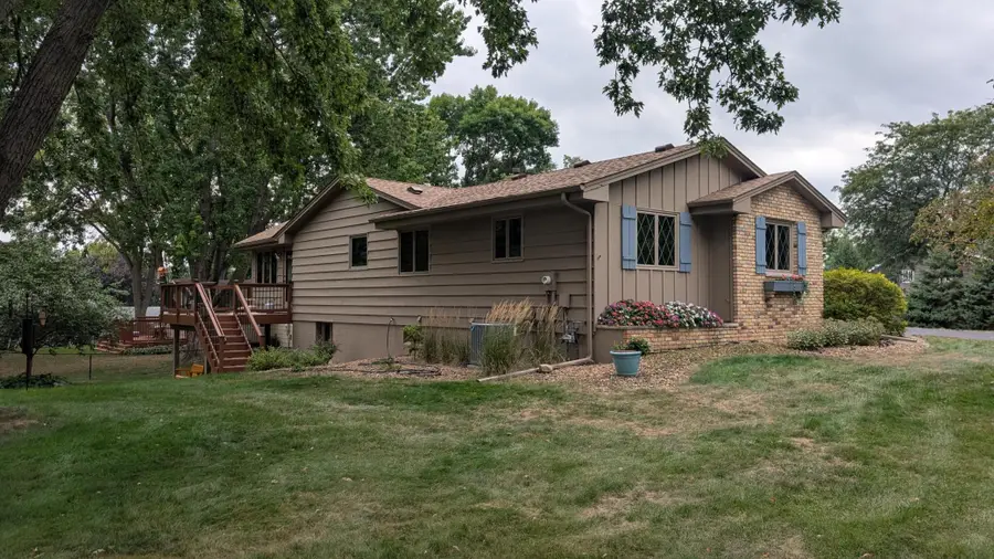 8365 Heather Avenue, Eden Prairie, MN 55347 - #3