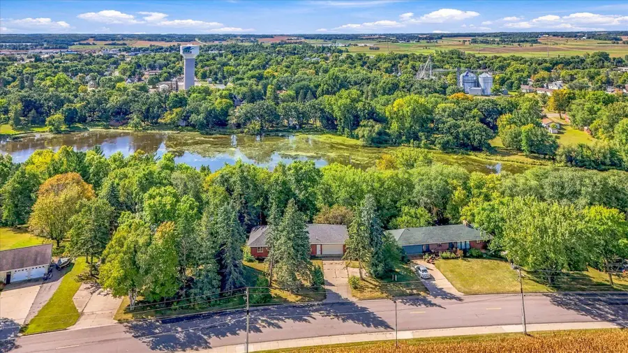 34 5th Street Nw, Melrose, MN 56352 - #2