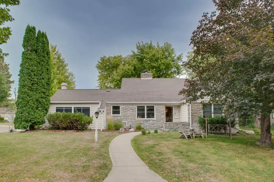 1100 13th Street S, Moorhead, MN 56560 - #2