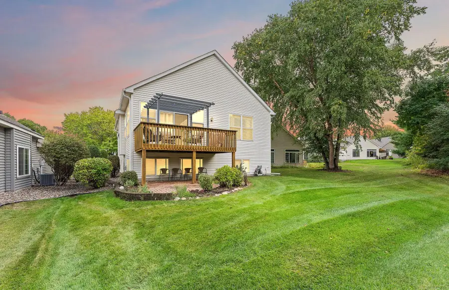 2643 Oak Ridge Trail, Woodbury, MN 55125 - #2