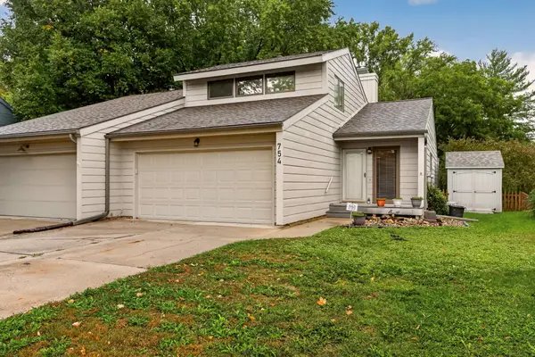 754 Neville Court Se, Rochester, MN 55904