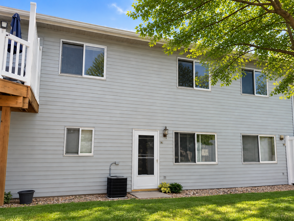13991 60th Street Court N #304, Stillwater, MN 55082