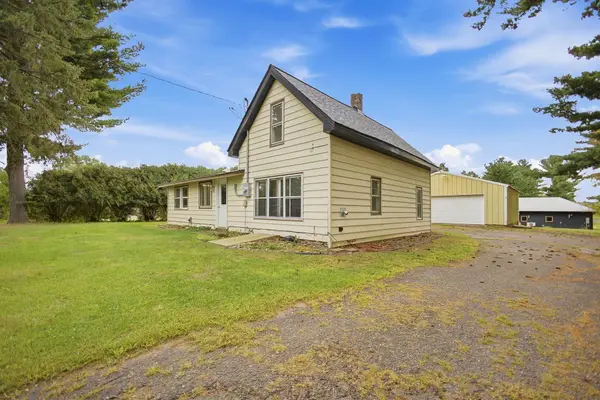 1866 60th Avenue, Osceola, WI 54020