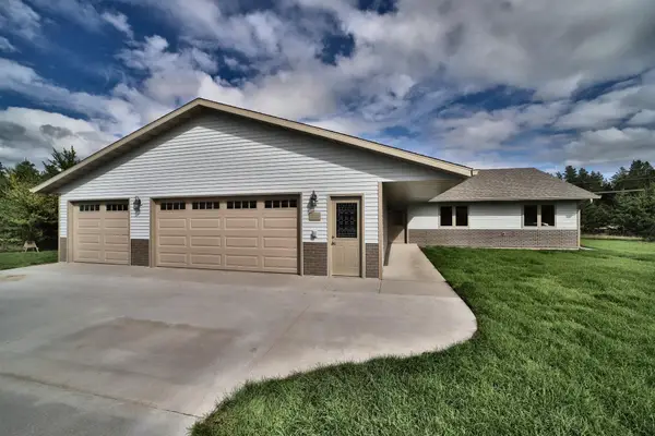 11946 Joneswood Circle, Baxter, MN 56425