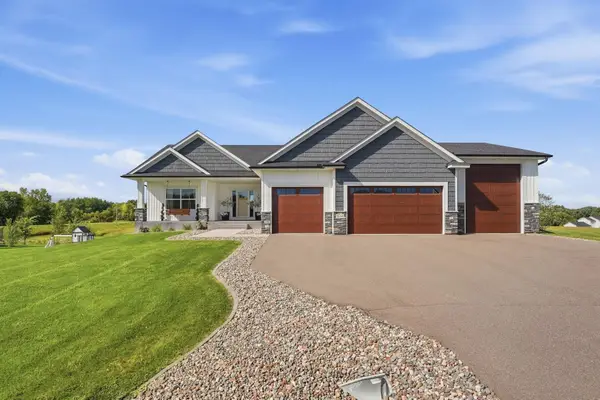 22146 Johnson Street Nw, Elk River, MN 55330