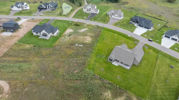 4596 166th Avenue Nw, Andover, MN 55304