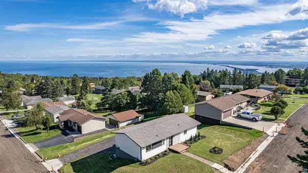 1634 Cliff Avenue, Duluth, MN 55811