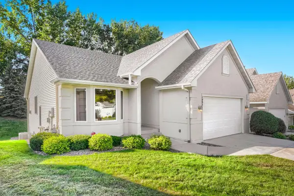 14971 Summit Circle Nw, Prior Lake, MN 55372