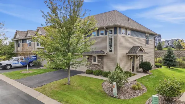 9757 5th Street Lane N, Lake Elmo, MN 55042