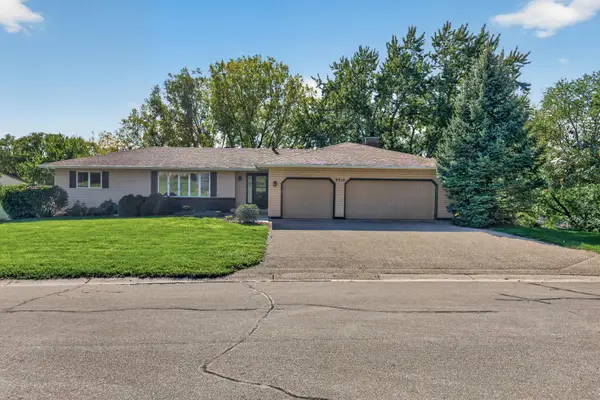 4315 Kaufmanis Way, Eagan, MN 55123