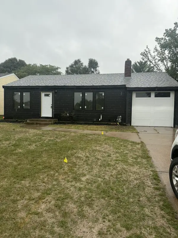 4720 W 41st Street, Saint Louis Park, MN 55416