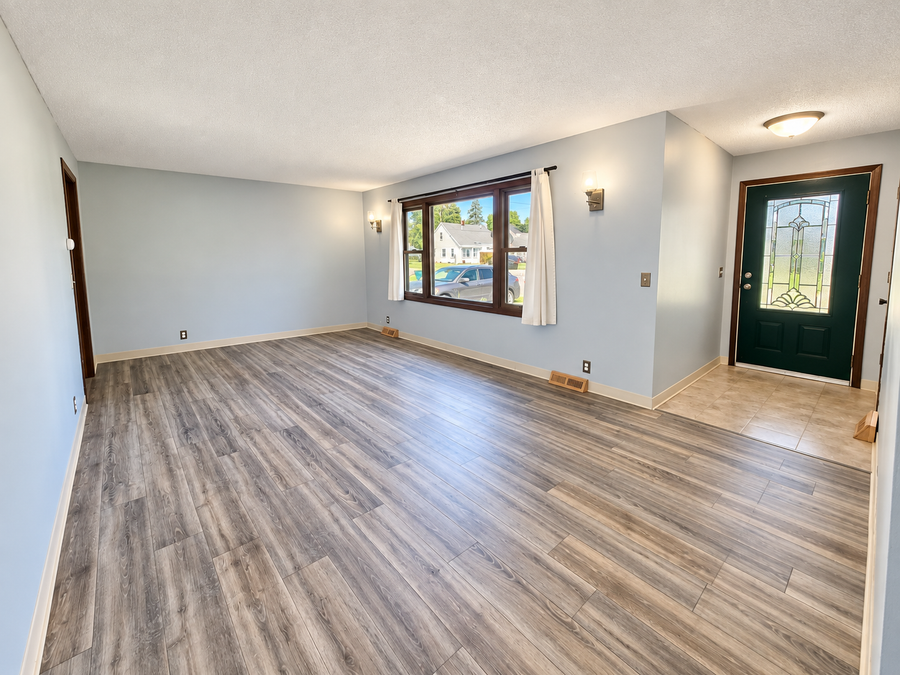 520 Smith Street, Le Sueur, MN 56058 - #3