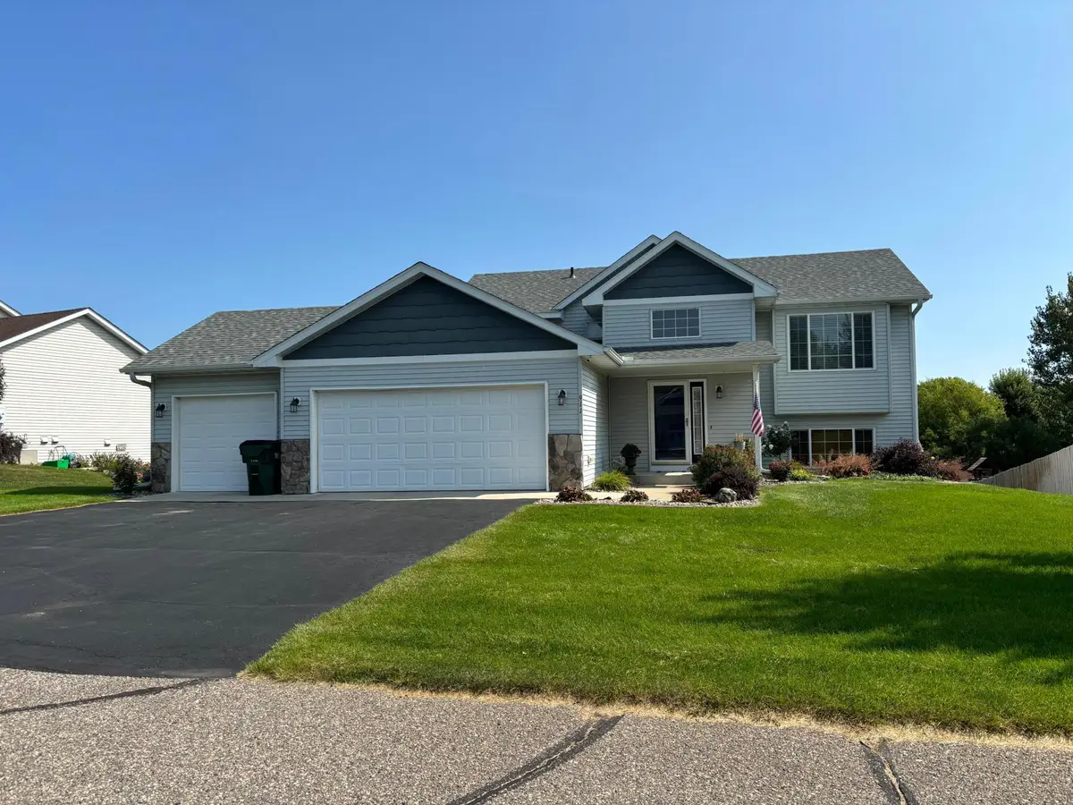 911 Morrison Avenue S, Annandale, MN 55302 - #1