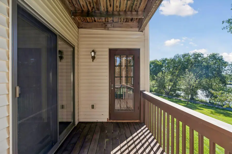 2642 Lake Court Drive #28, Mounds View, MN 55112 - #3