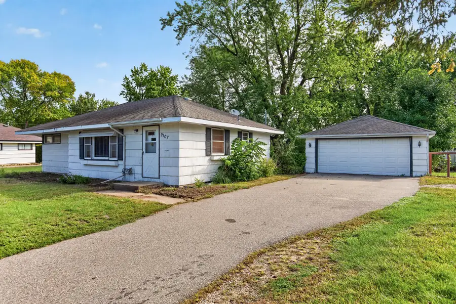 9107 14th Avenue S, Bloomington, MN 55425 - #2