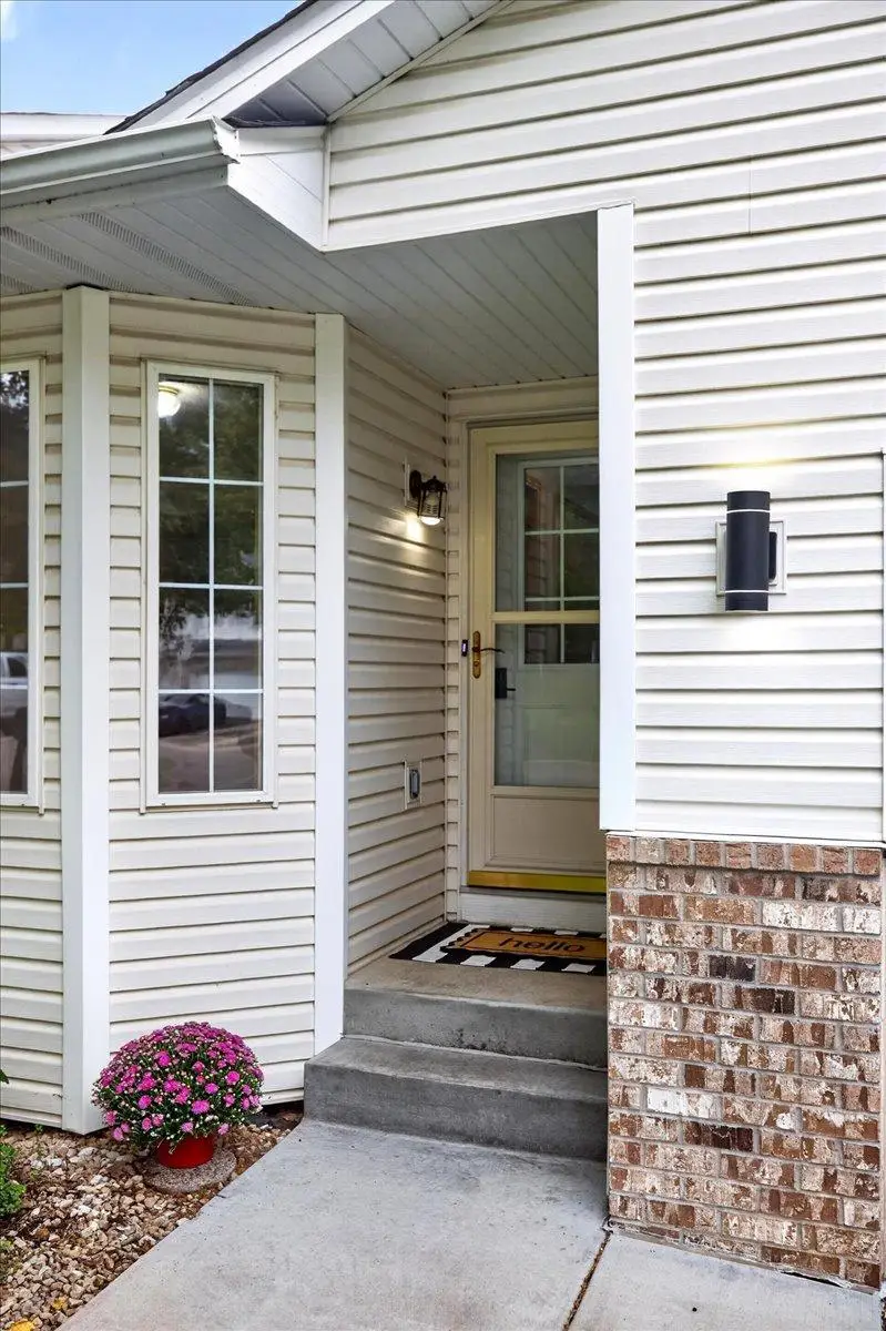 8002 Marsh Run Court, Rockford, MN 55373 - #3