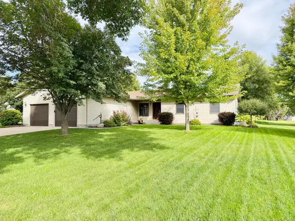 2201 Ridgewood Drive, Fergus Falls, MN 56537