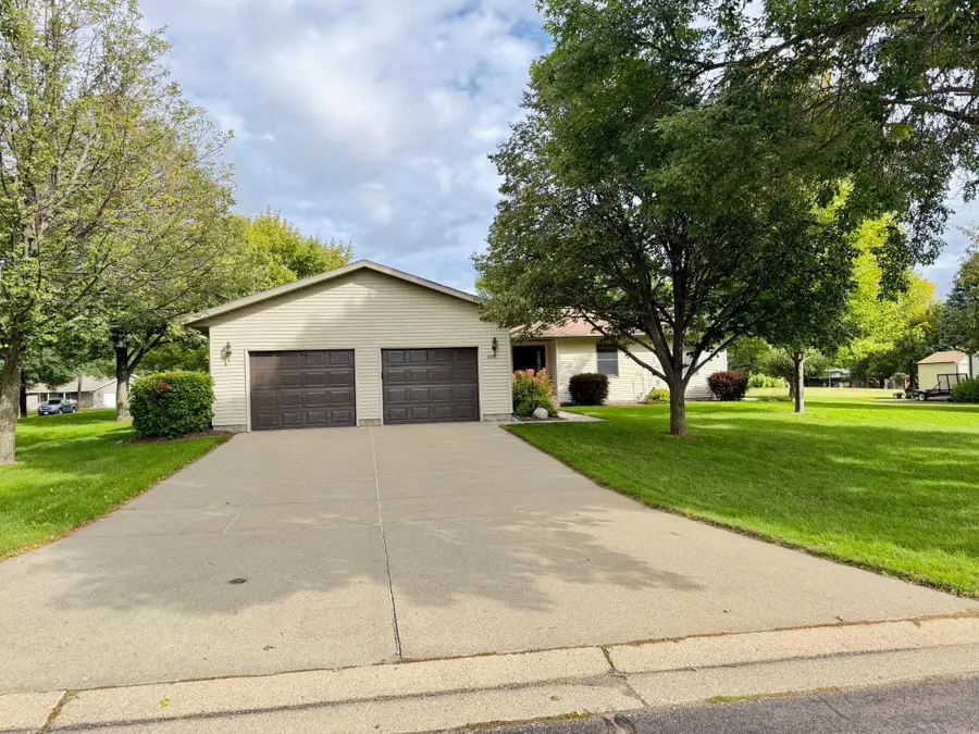 2201 Ridgewood Drive, Fergus Falls, MN 56537 - #2