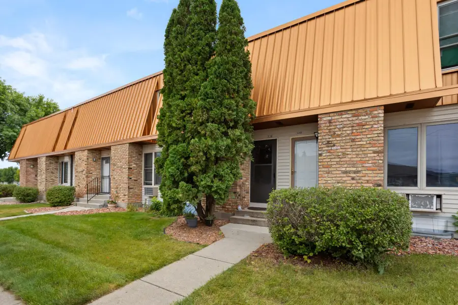 338 13th Avenue E, West Fargo, ND 58078 - #2