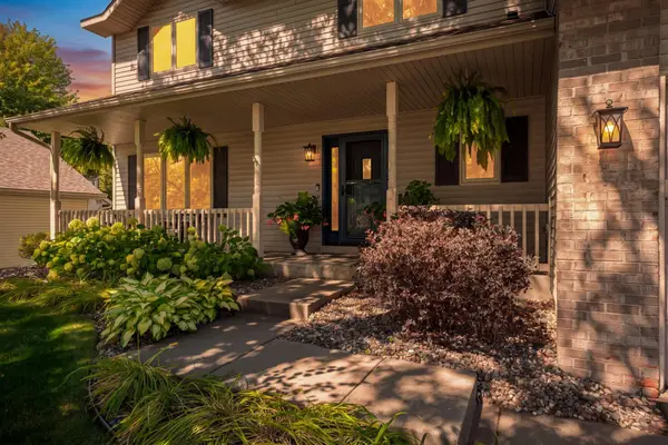 14105 Forest Lane, Apple Valley, MN 55124