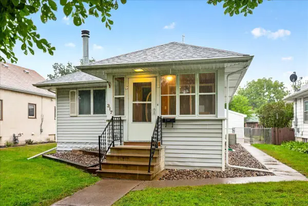 317 6th Avenue S, South Saint Paul, MN 55075