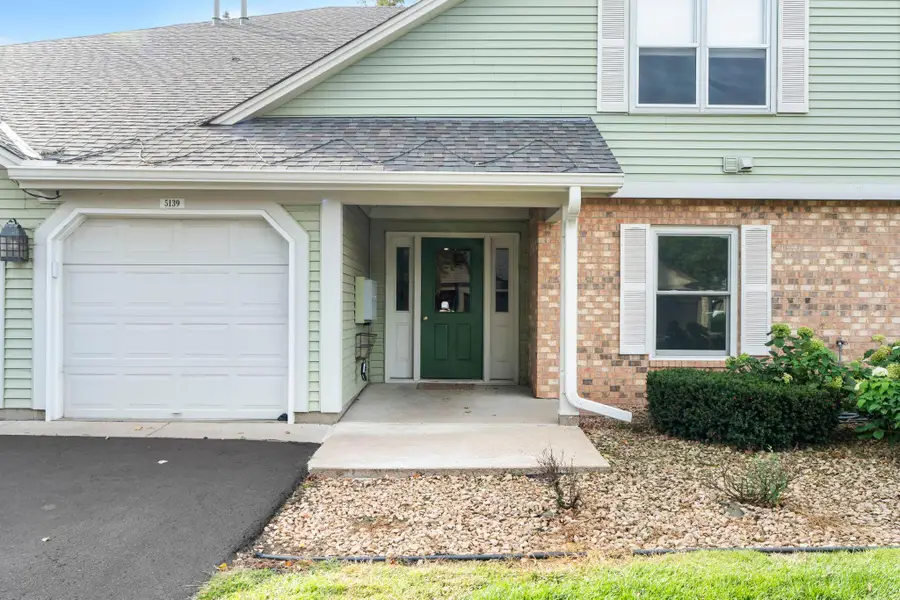 5137 Balmoral Lane, Bloomington, MN 55437 - #3