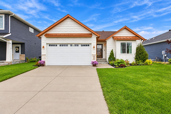 5545 8th Street W, West Fargo, ND 58078