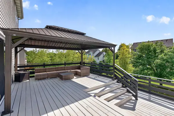 9465 Glacier Road, Minnetrista, MN 55375