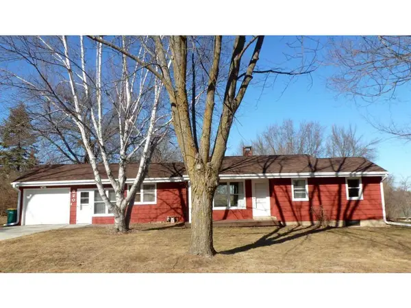 820 6th Street, Windom, MN 56101