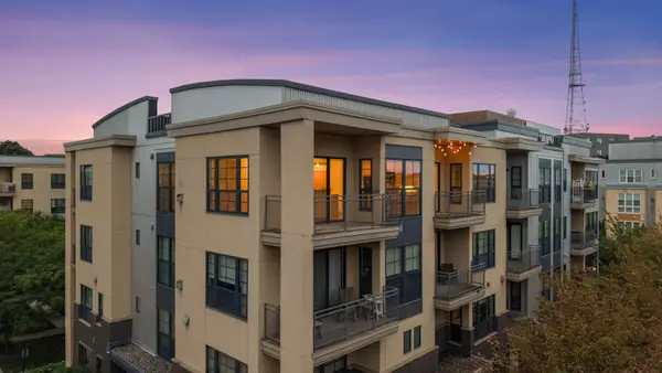 2566 Ellis Avenue #404, Saint Paul, MN 55114