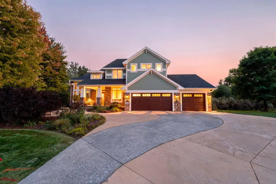 21761 Pine Tree Circle, Lakeville, MN 55044 - #2