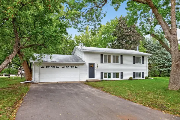 14010 38th Avenue N, Plymouth, MN 55447