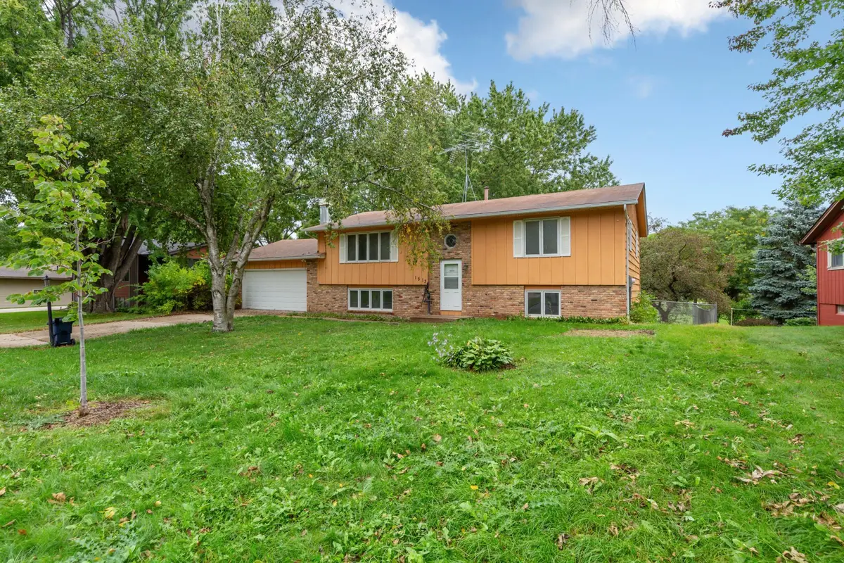 1513 Eisenhower Court, Northfield, MN 55057 - #1