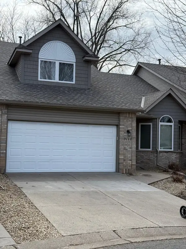 9113 Medley Circle, Golden Valley, MN 55427