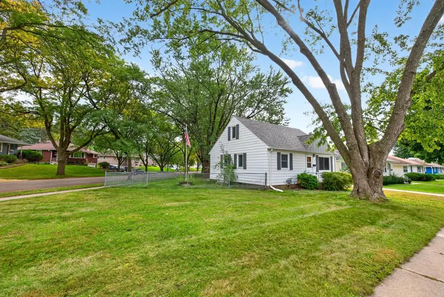 1438 15th Avenue Nw, Rochester, MN 55901 - #2