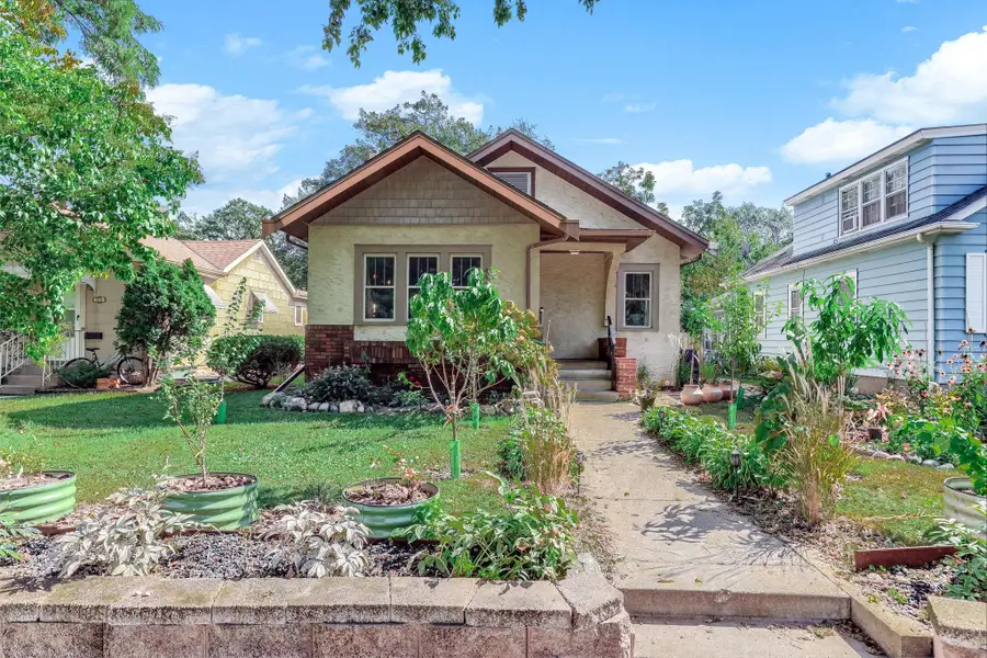 4106 Vincent Avenue N, Minneapolis, MN 55412 - #3