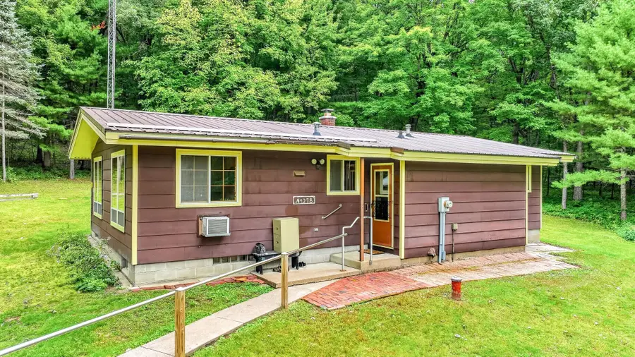 N9278 State Road 25, Colfax, WI 54730 - #2