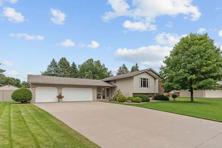 4760 Larson Road, Saint Paul, MN 55126 - #3