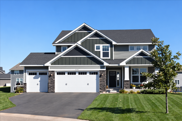 2105 Itasca Circle, Lino Lakes, MN 55038