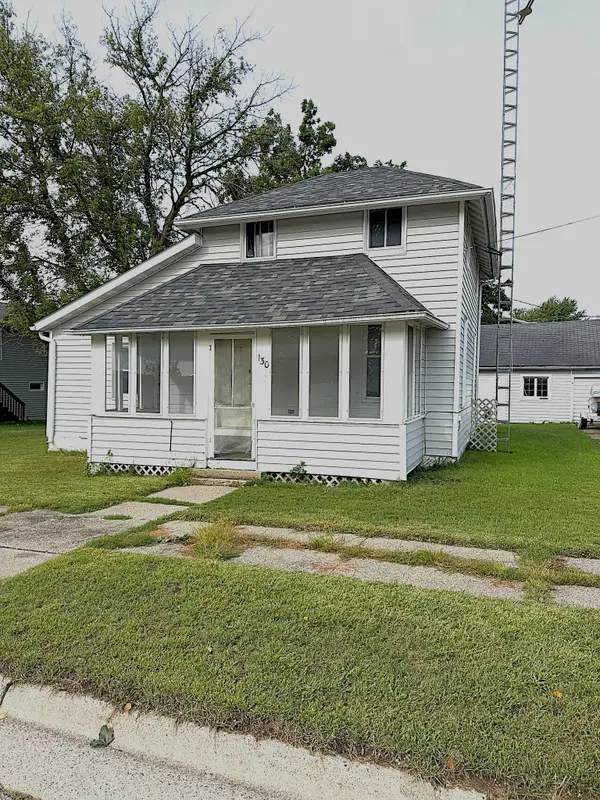 130 6th Street Sw, Plainview, MN 55964