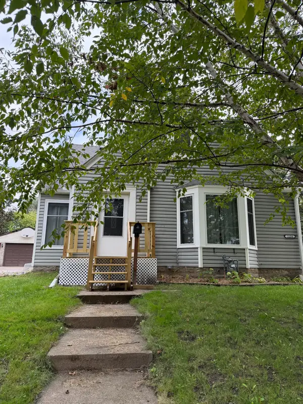 1154 Cherokee Avenue, Saint Paul, MN 55118