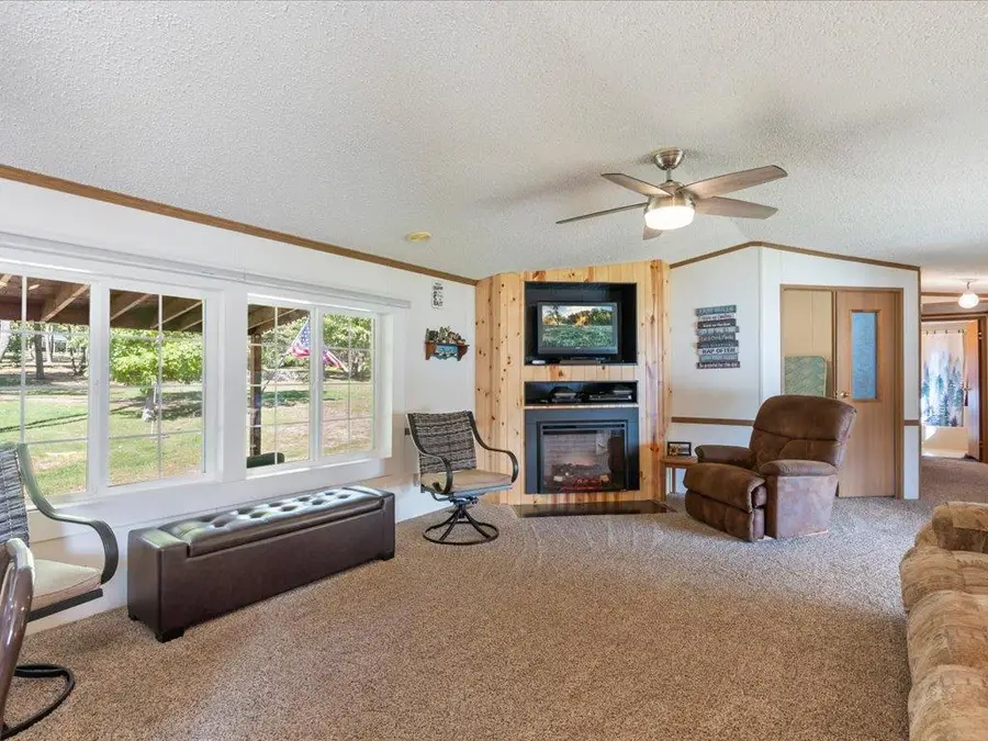 8143 Meadow Lake Road Sw, Motley, MN 56466 - #3
