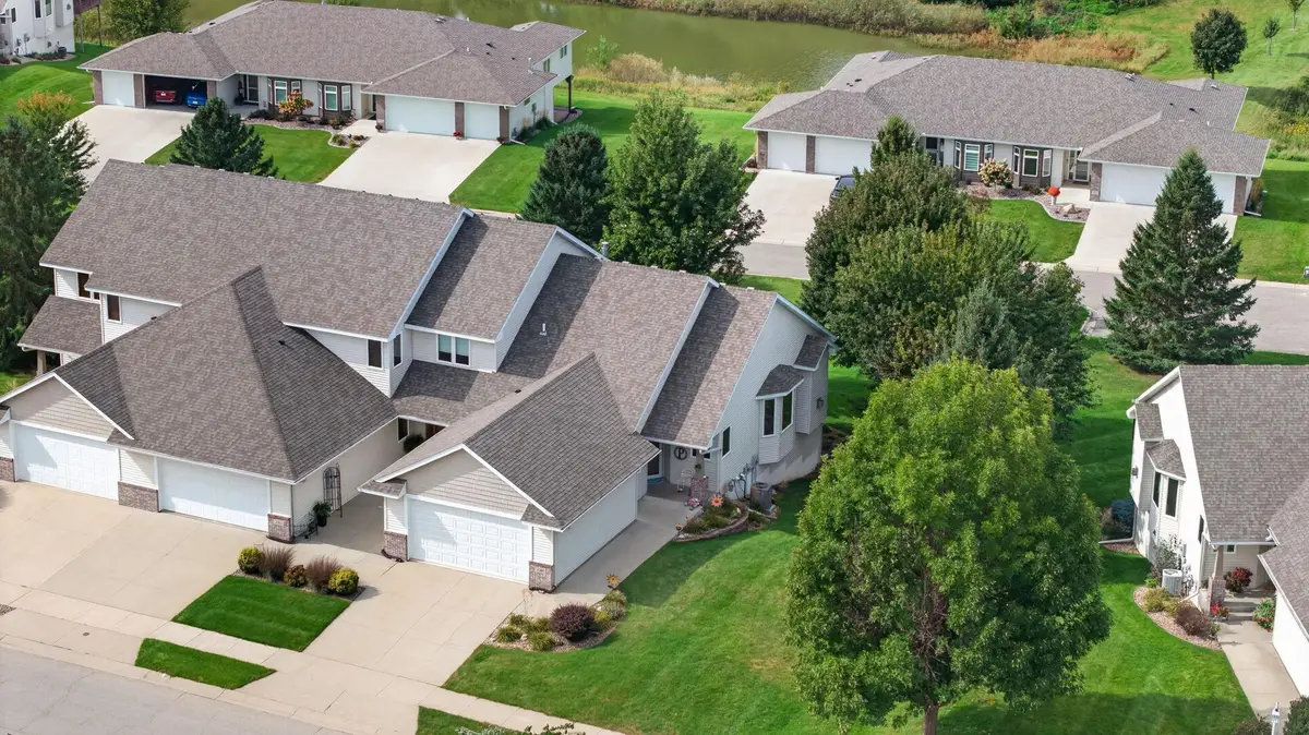 2048 Crimson Ridge Drive Nw, Rochester, MN 55901 - #1