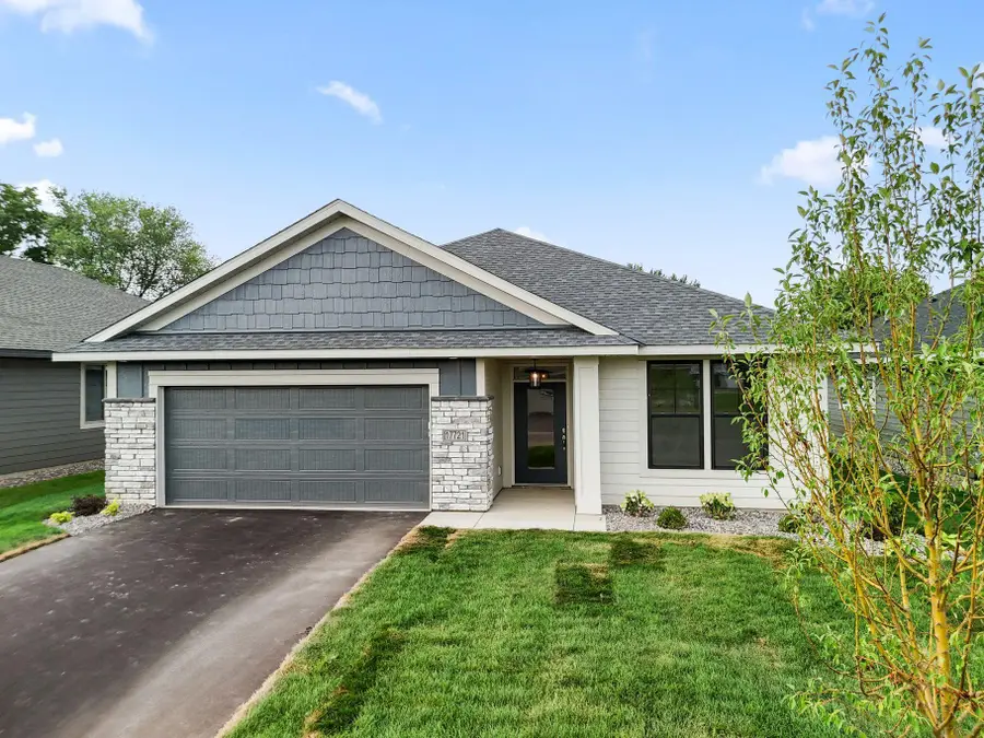 17721 Everest Avenue, Lakeville, MN 55044 - #2